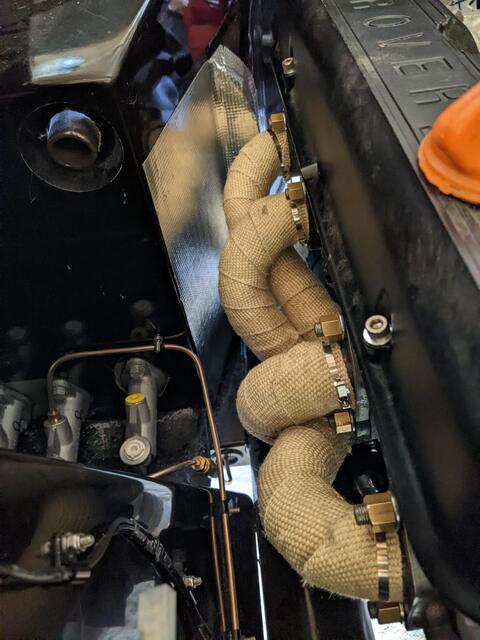 manifold fitted