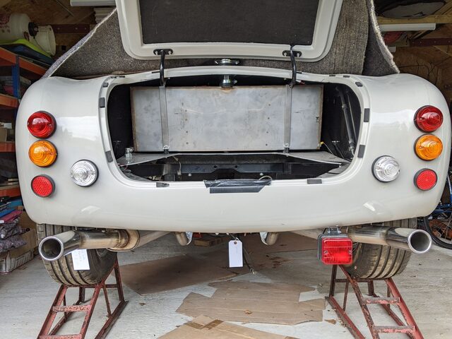 exhaust tails